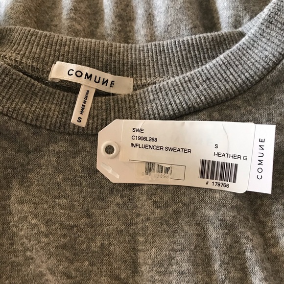 NWT. Comune Influencer sweatshirt. Small - Picture 3 of 3